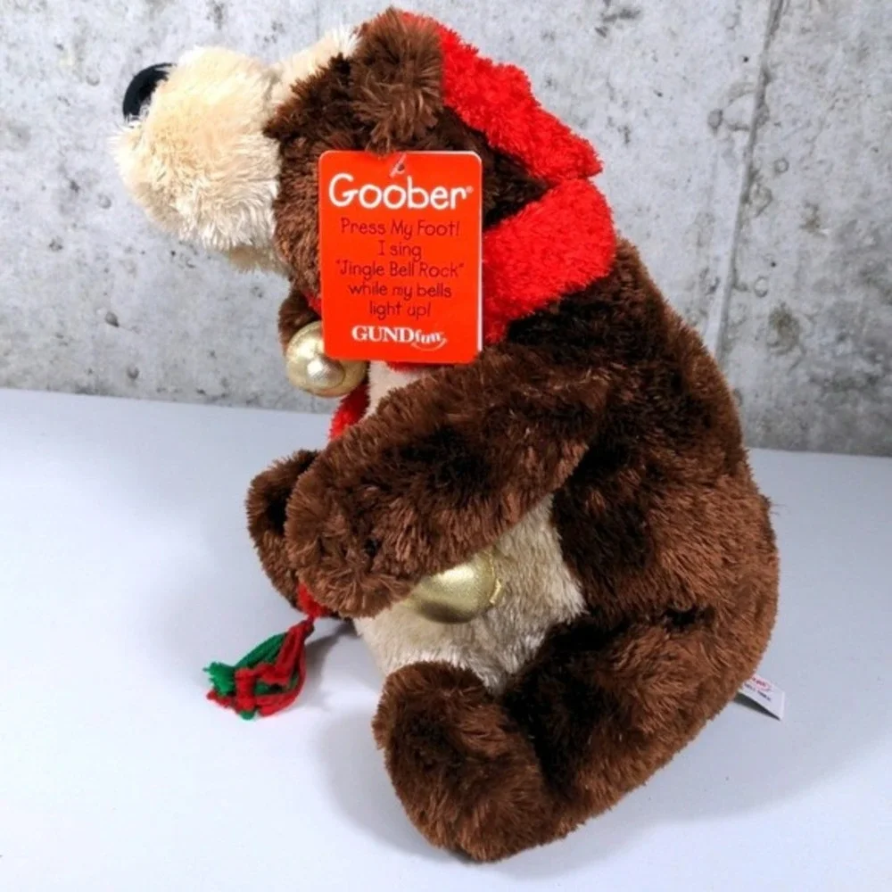 Gund bring holiday